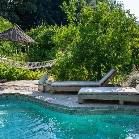Cozy And Secluded House With Private Pool And Garden In Vilă Bodrum